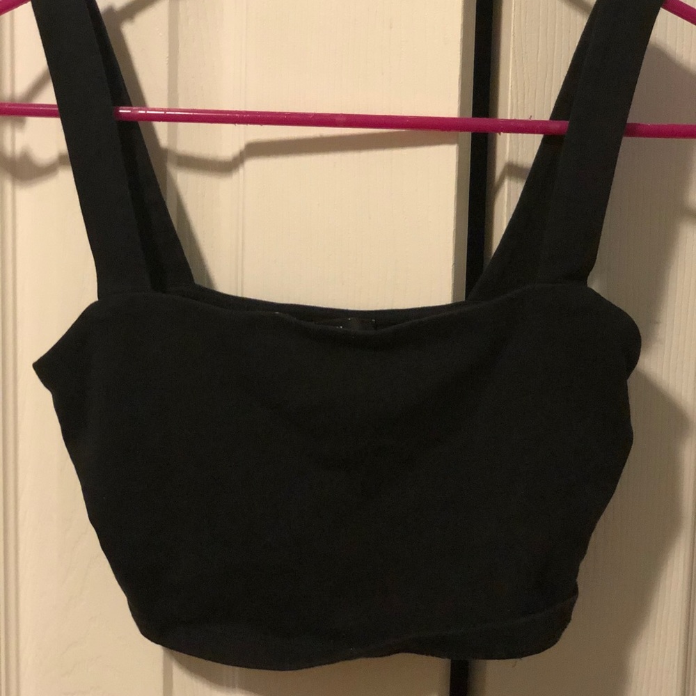 Crop top bundle - Picture 13 of 15